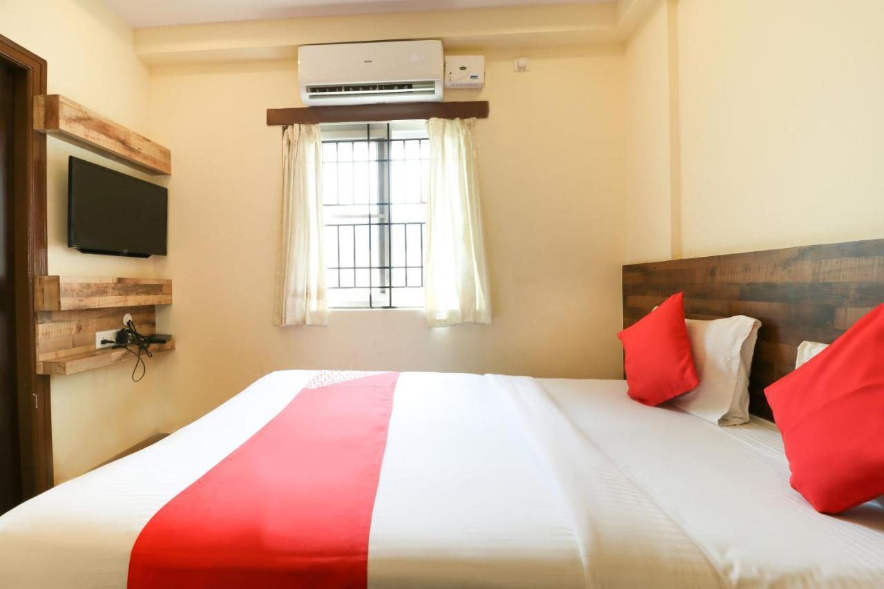 โอโย 36197 รอยัล วูด Hotel บังกาลอร์ ภายนอก รูปภาพ